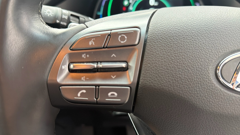 Hyundai IONIQ 1.6 GDi Hybrid Premium SE 5dr DCT Hybrid Hatchback